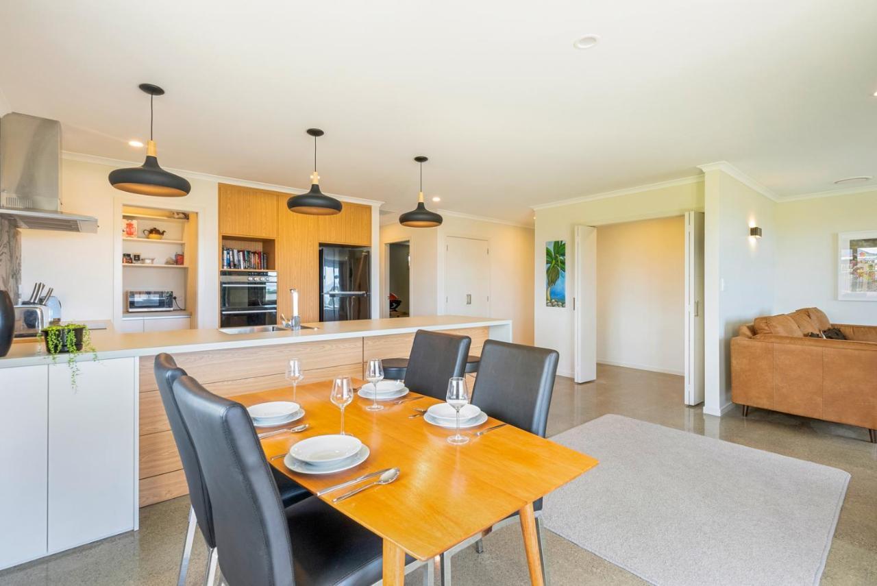 Matenga Townhouse - Waikanae Holiday Home 外观 照片